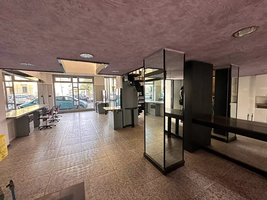 Immagine 3 di Negozio   in Corso Unione Sovietica 171 a Torino