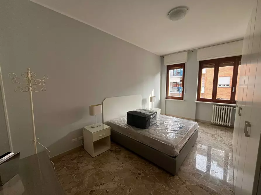 Immagine 1 di Appartamento in affitto  in corso Filippo Turati 25 a Torino