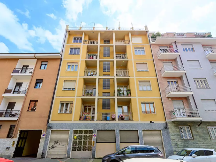 Immagine 1 di Appartamento in vendita  in Via Oropa 100 a Torino