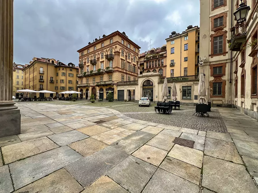 Immagine 1 di Appartamento in vendita  in Piazza Della Consolata a Torino