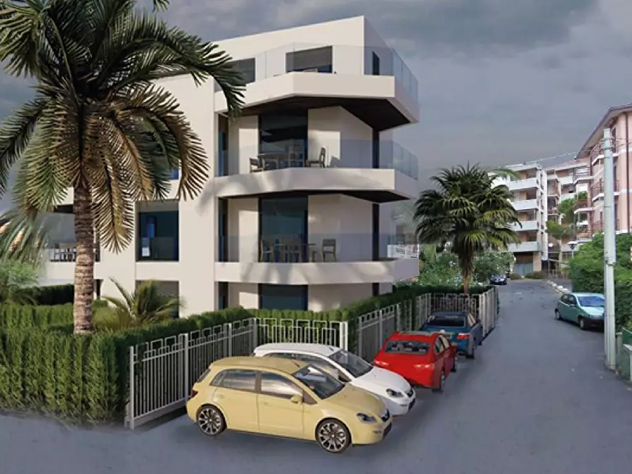 Immagine 3 di Appartamento in vendita  in Viale Giuseppe Mazzini a Andora