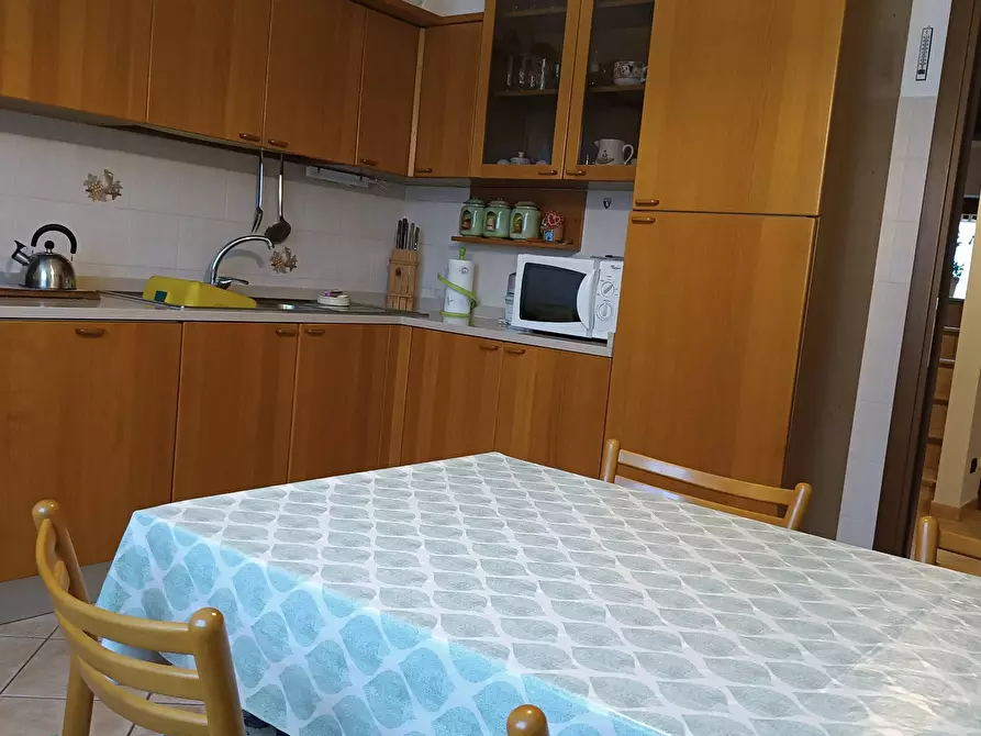 Immagine 11 di Villa in vendita  in Via Verdi 4 a Ala Di Stura