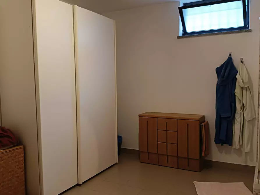 Immagine 28 di Villa in vendita  in Via Verdi 4 a Ala Di Stura