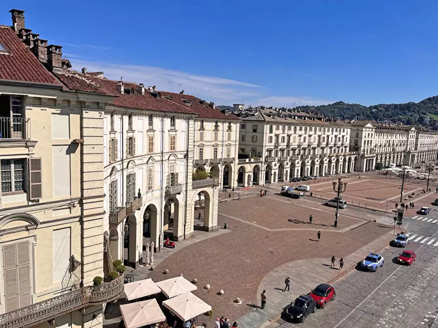 Immagine 12 di Appartamento in affitto  in Via Po a Torino