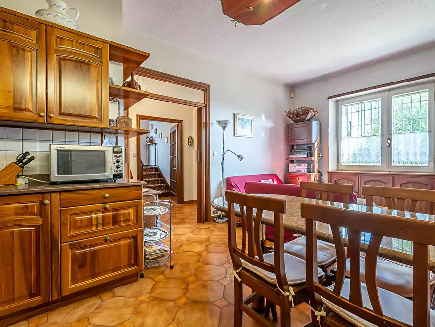 Immagine 8 di Villa in vendita  in Via Villa 14 a Alpignano