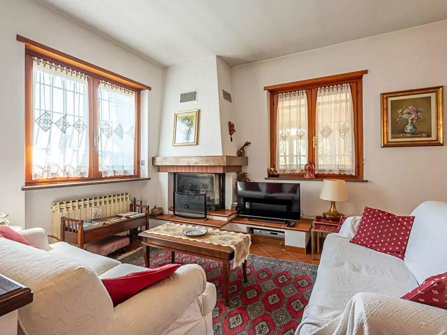 Immagine 10 di Villa in vendita  in Via Villa 14 a Alpignano