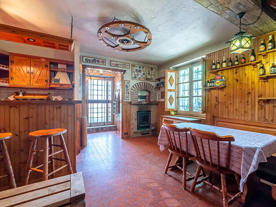 Immagine 39 di Villa in vendita  in Via Villa 14 a Alpignano