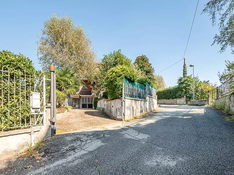 Immagine 54 di Villa in vendita  in Via Villa 14 a Alpignano