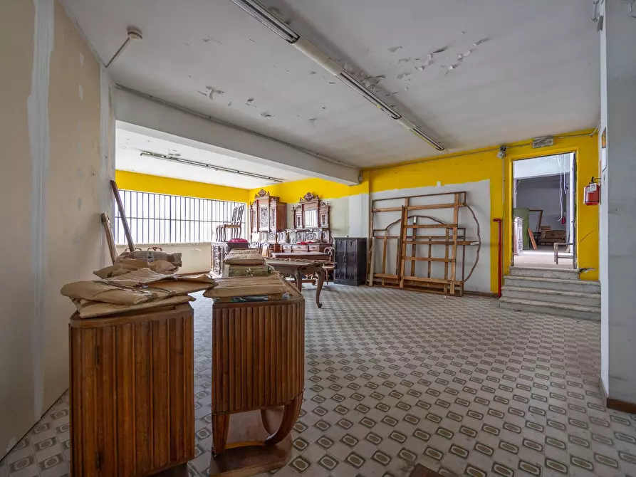 Immagine 6 di Palazzo in affitto  in Via Poliziano a Torino