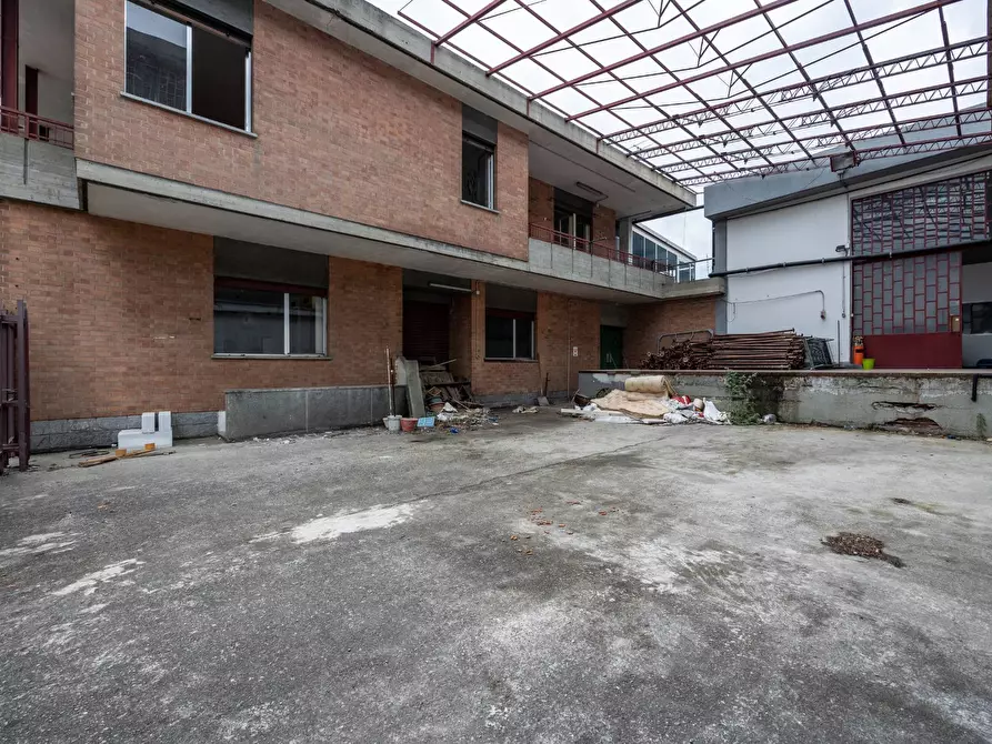 Immagine 17 di Palazzo in affitto  in Via Poliziano a Torino