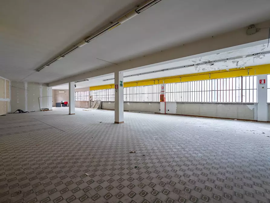 Immagine 20 di Palazzo in affitto  in Via Poliziano a Torino