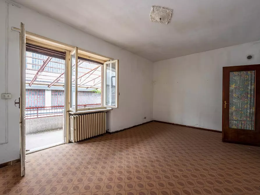 Immagine 30 di Palazzo in affitto  in Via Poliziano a Torino