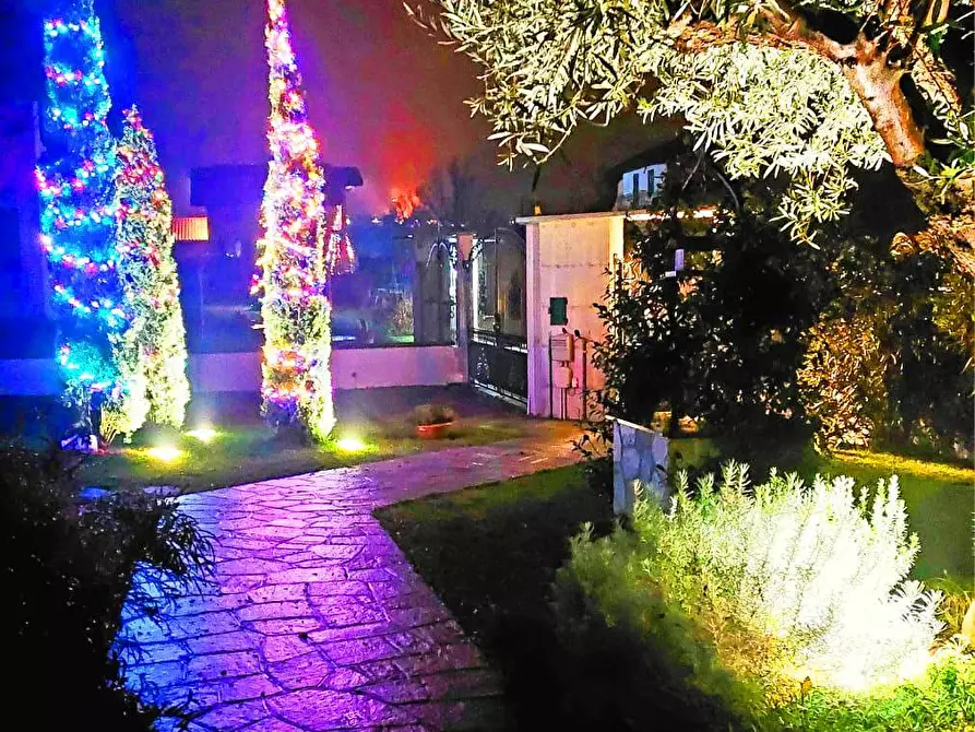 Immagine 35 di Villa in vendita  in Via ai Colli 24 a Ala Di Stura