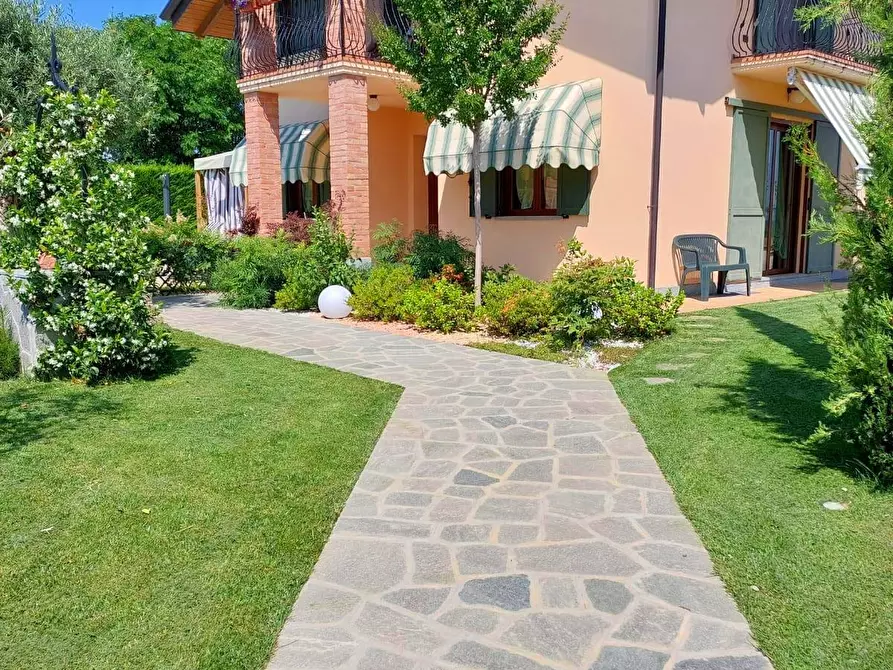 Immagine 40 di Villa in vendita  in Via ai Colli 24 a Ala Di Stura