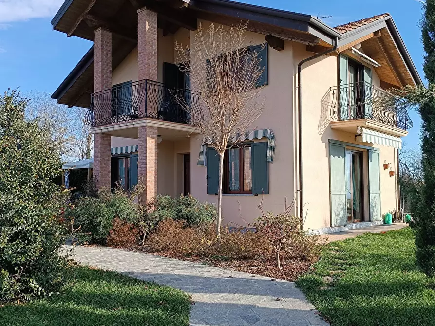 Immagine 57 di Villa in vendita  in Via ai Colli 24 a Ala Di Stura