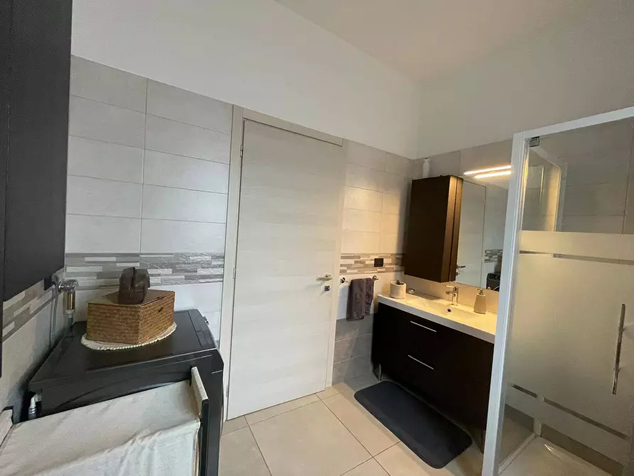 Immagine 21 di Appartamento in vendita  in Via Morandi 14 a Collegno