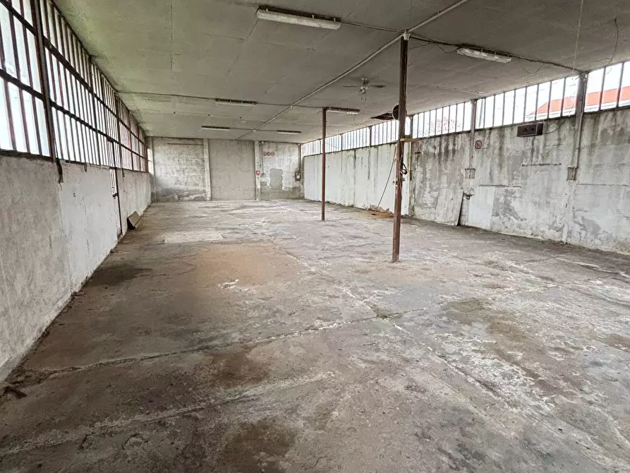 Immagine 5 di Capannone industriale in vendita  in Via delle Spine 50 a Ciriè