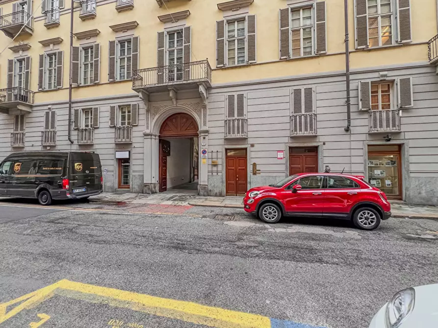 Immagine 26 di Appartamento in affitto  in Via Principe Amedeo a Torino