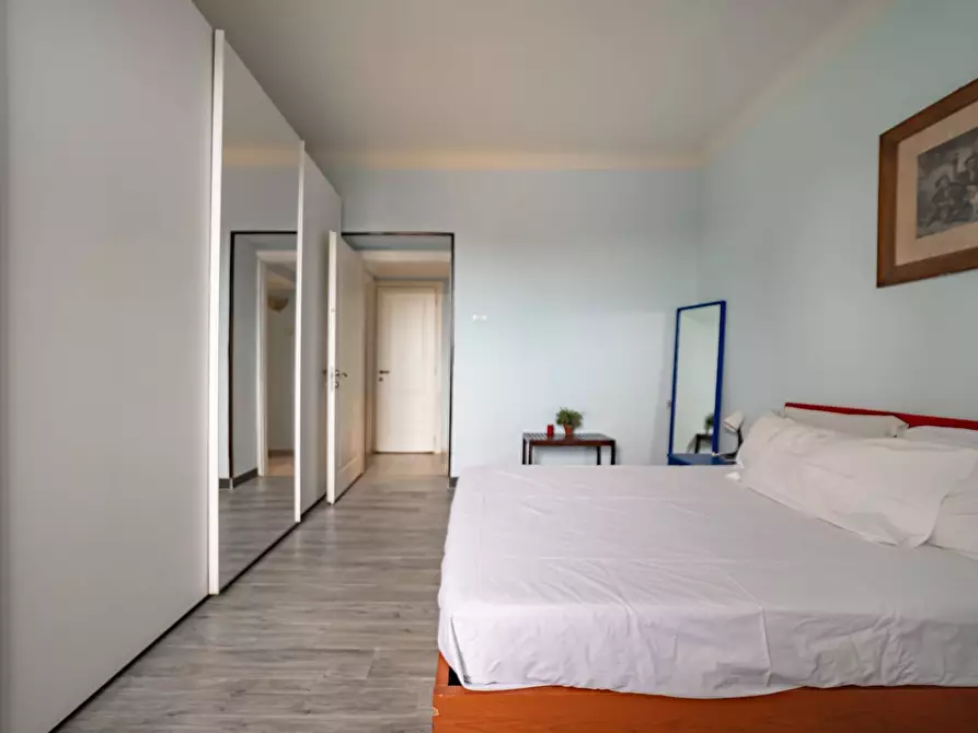 Immagine 9 di Appartamento in affitto  in Viale Nazario Sauro 5 a Milano