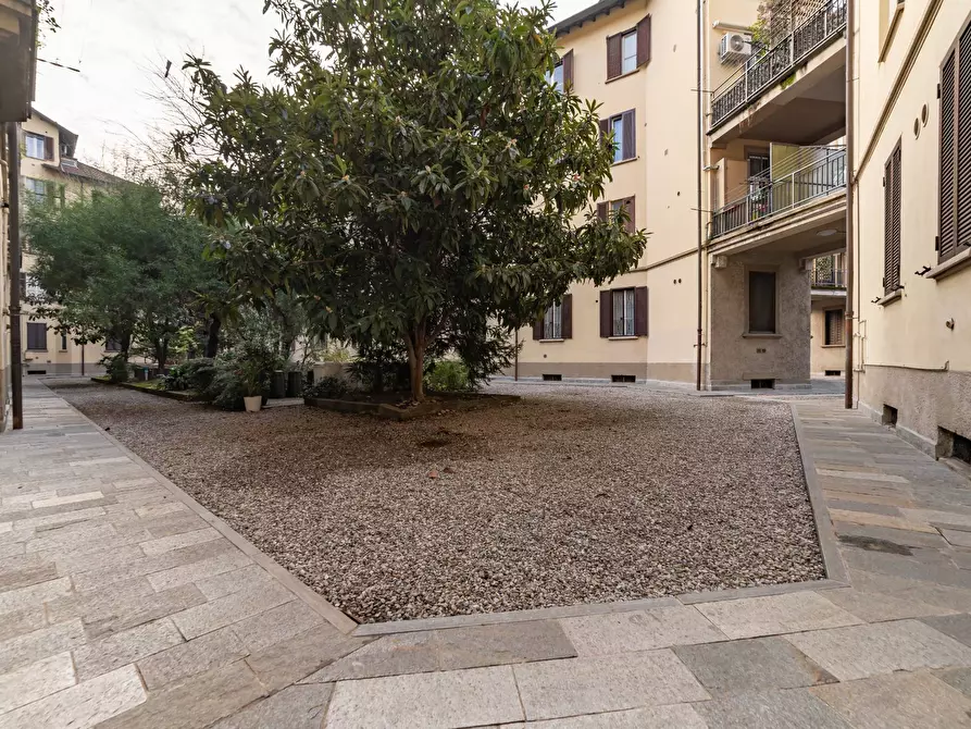Immagine 2 di Appartamento in affitto  in Viale Nazario Sauro 5 a Milano