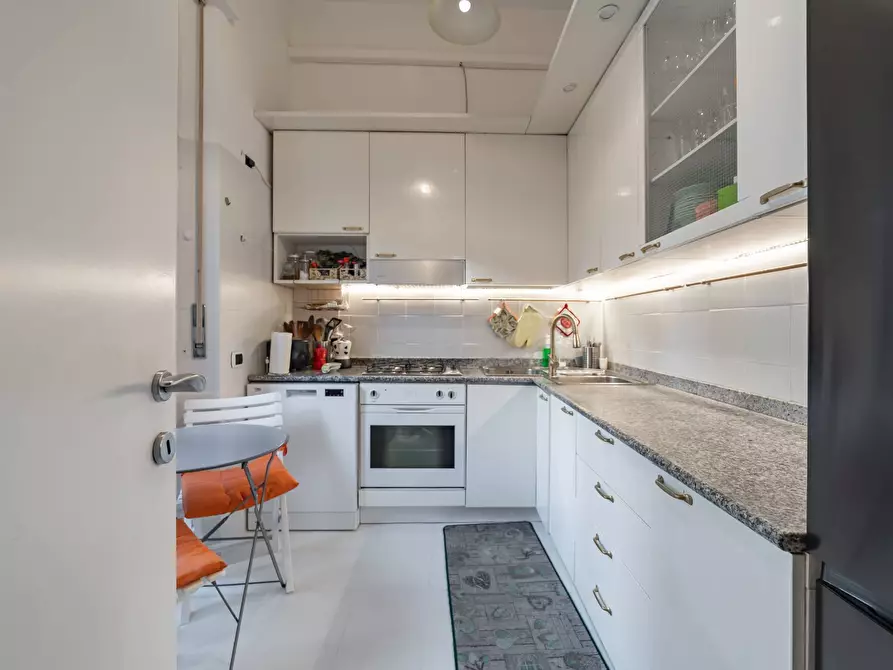 Immagine 12 di Villa in affitto  in Via Francesco Reina 27 a Milano