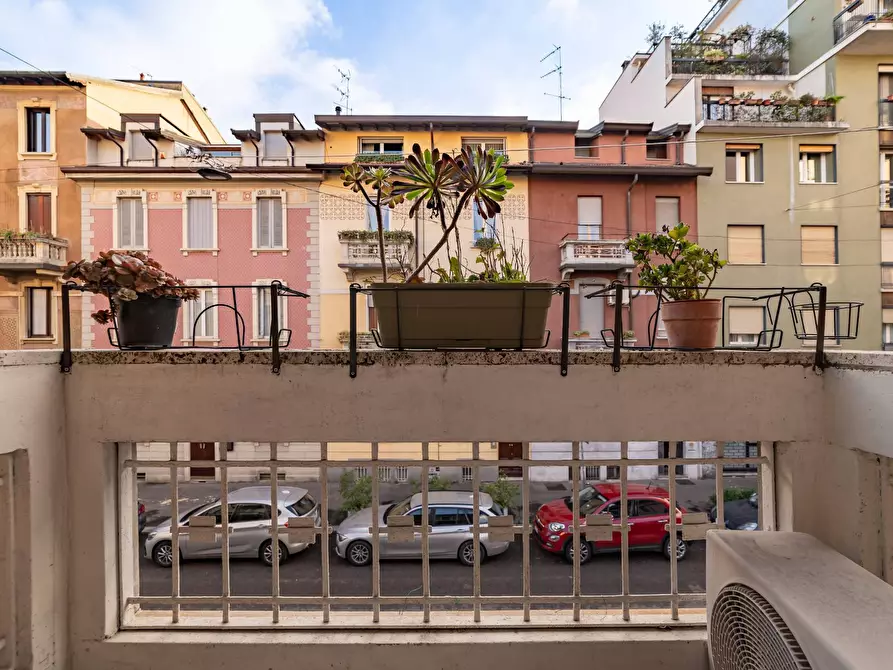 Immagine 16 di Villa in affitto  in Via Francesco Reina 27 a Milano