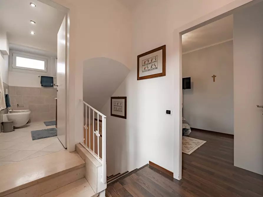 Immagine 24 di Villa in affitto  in Via Francesco Reina 27 a Milano