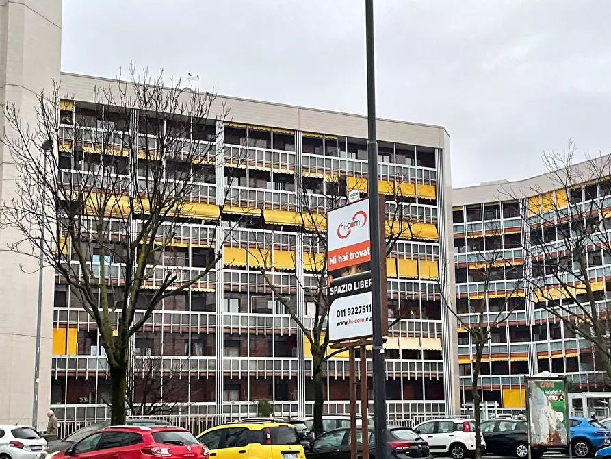 Immagine 2 di Box auto in vendita  in Via Roma 6 - 8 a Collegno