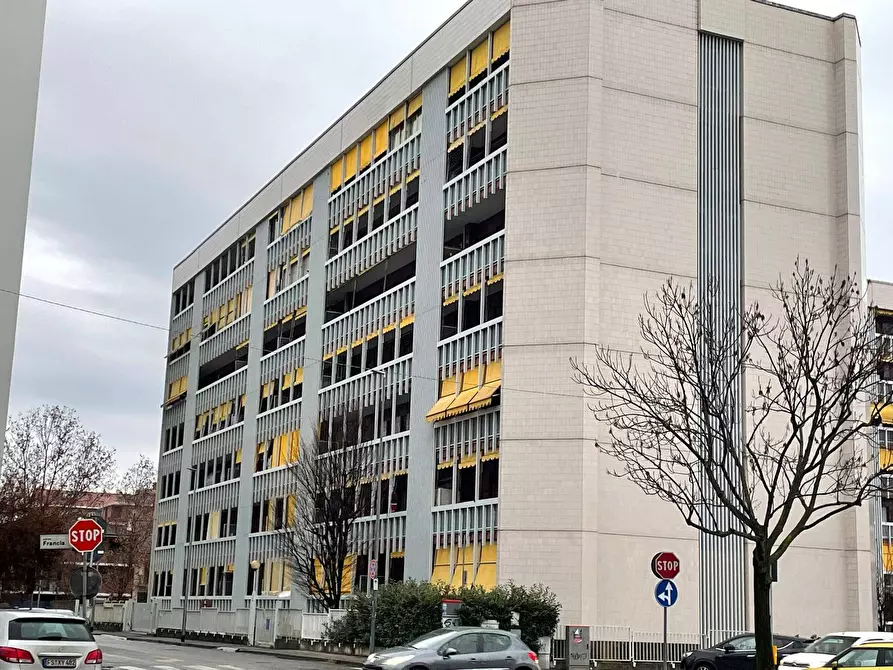 Immagine 13 di Box auto in vendita  in Via Roma 6 - 8 a Collegno