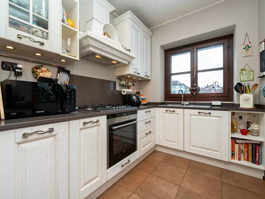 Immagine 16 di Appartamento in vendita  in Piazza IV Novembre 13/2 a Collegno