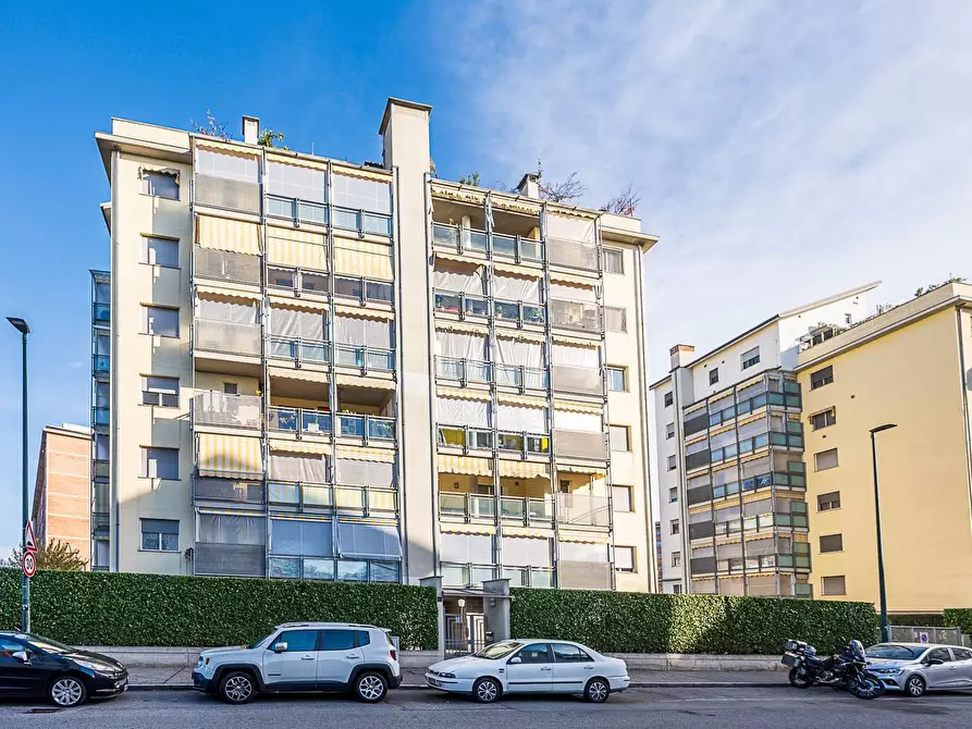 Immagine 27 di Appartamento in vendita  in via Paolo Veronese 50 a Torino