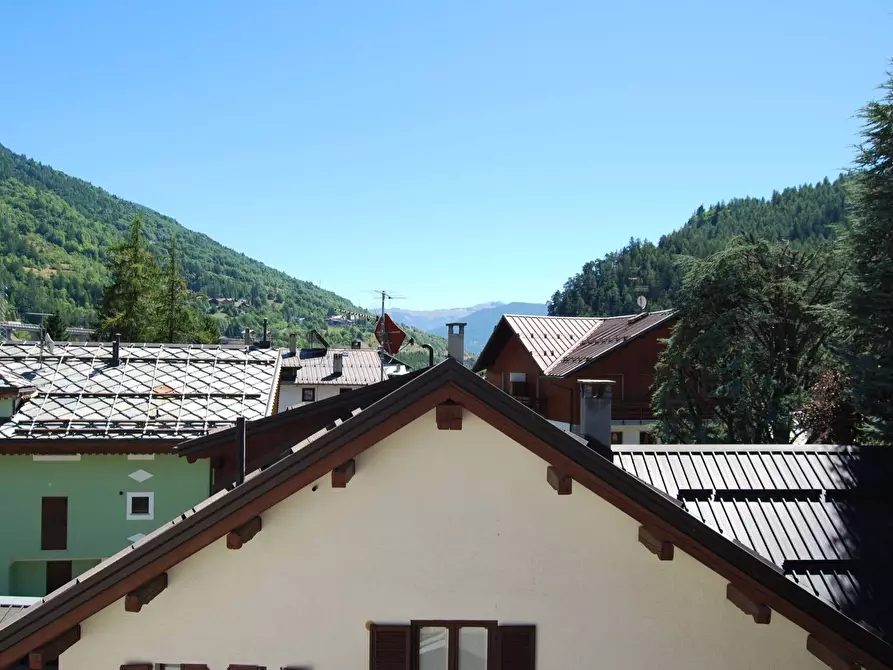 Immagine 16 di Appartamento in vendita  in via Medail 74 a Bardonecchia