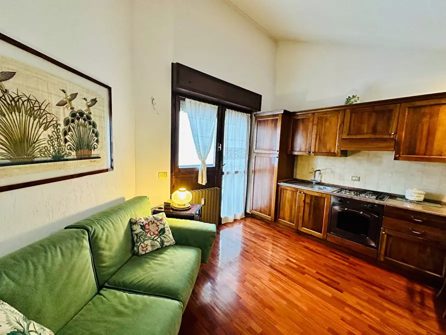 Immagine 3 di Appartamento in vendita  in via Medail 74 a Bardonecchia