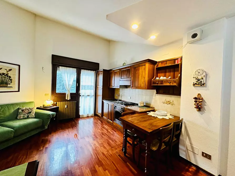 Immagine 2 di Appartamento in vendita  in via Medail 74 a Bardonecchia