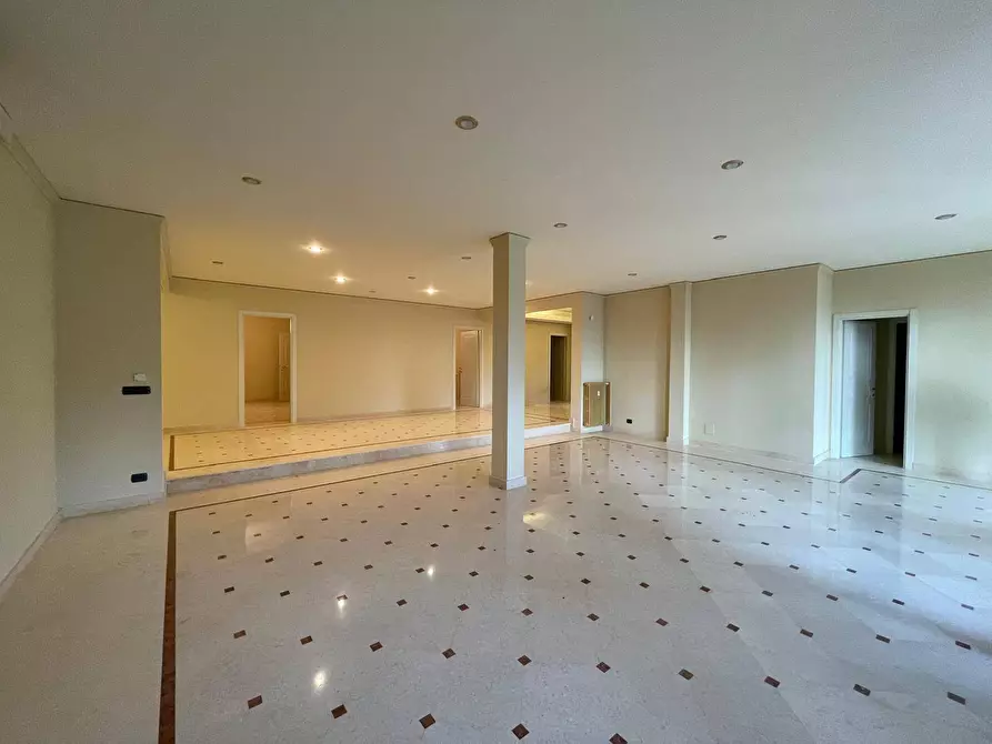 Immagine 7 di Appartamento in vendita  in Strada Milius 3 a Moncalieri