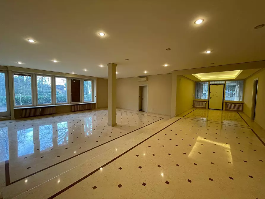 Immagine 31 di Appartamento in vendita  in Strada Milius 3 a Moncalieri