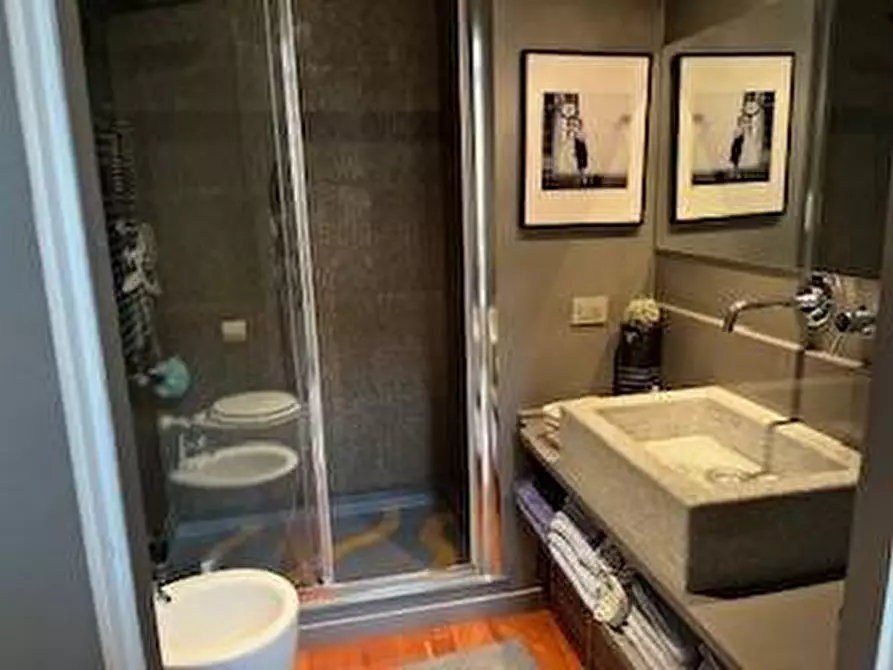 Immagine 12 di Appartamento in affitto  in Via Accademia Albertina 35 a Torino