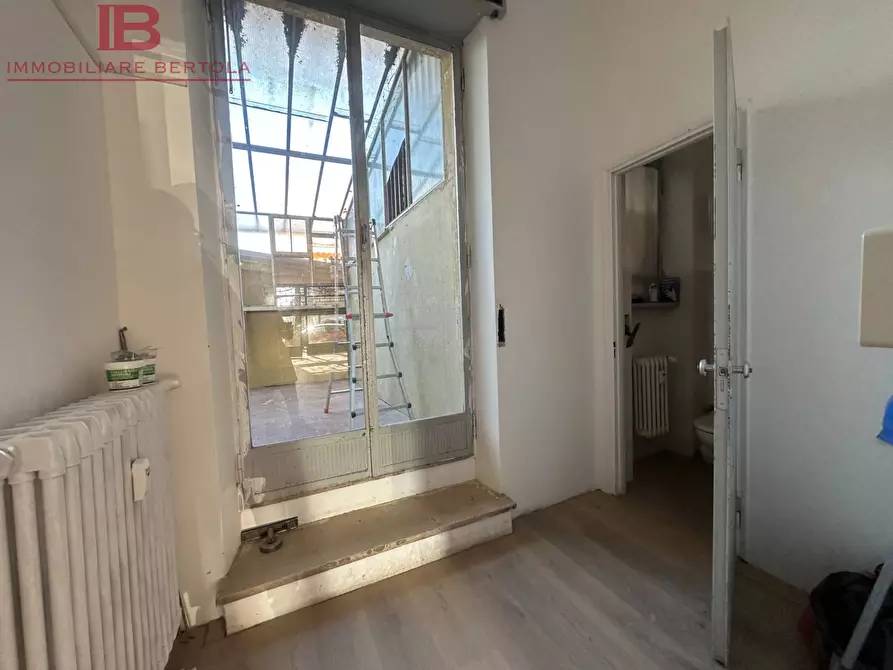 Immagine 15 di Negozio in affitto  in corso vittorio emanuele secondo 23 a Cuneo