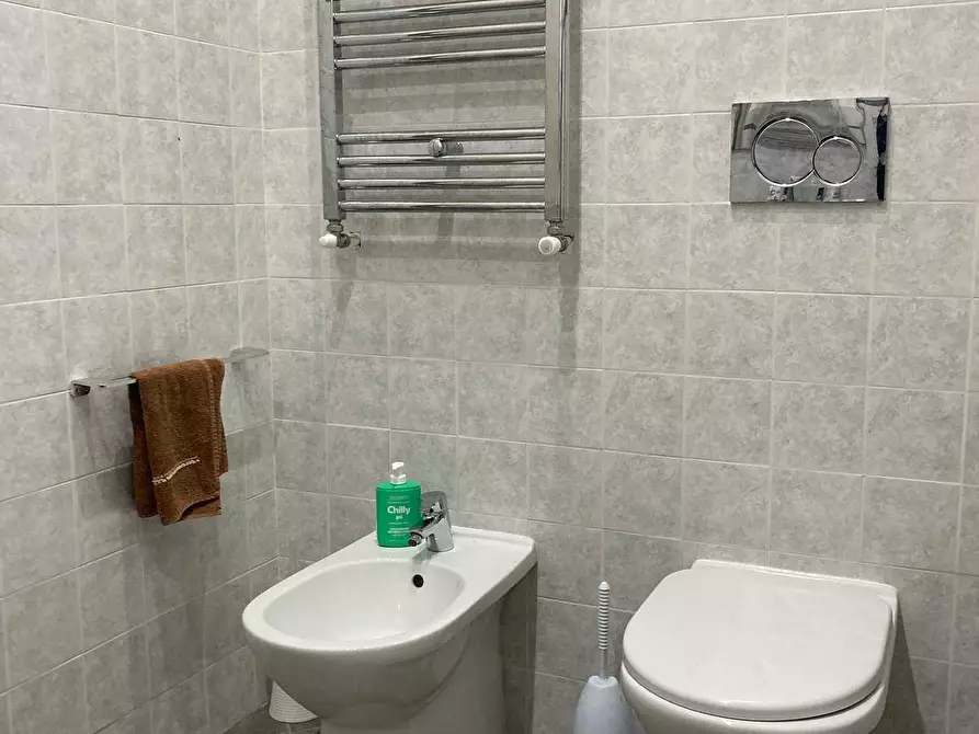 Immagine 20 di Appartamento in affitto  in Via Busca 3 a Torino