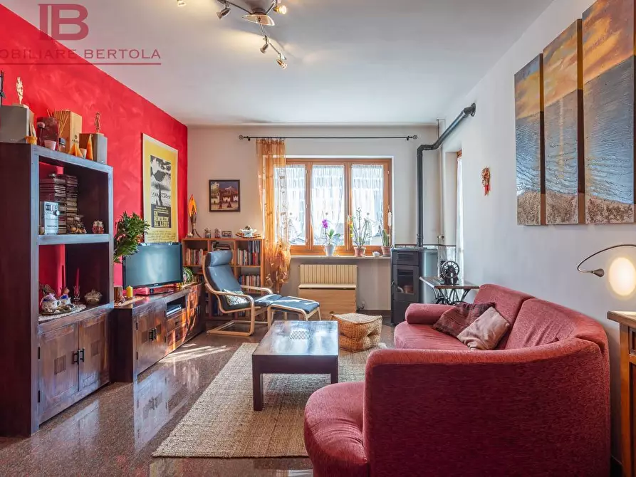 Immagine 6 di Appartamento in vendita  in VIA  COPPINO 3 a Aisone