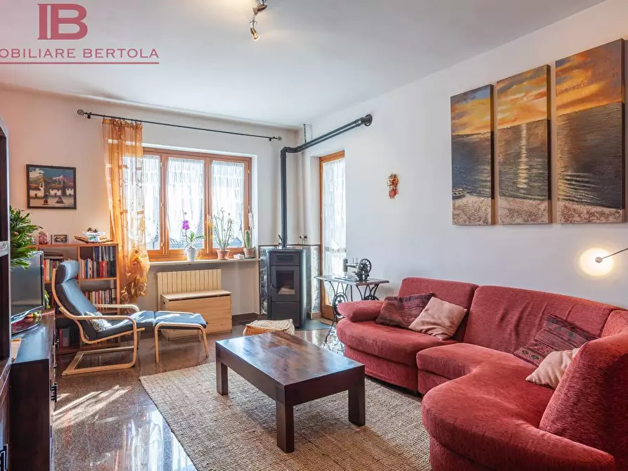 Immagine 8 di Appartamento in vendita  in VIA  COPPINO 3 a Aisone