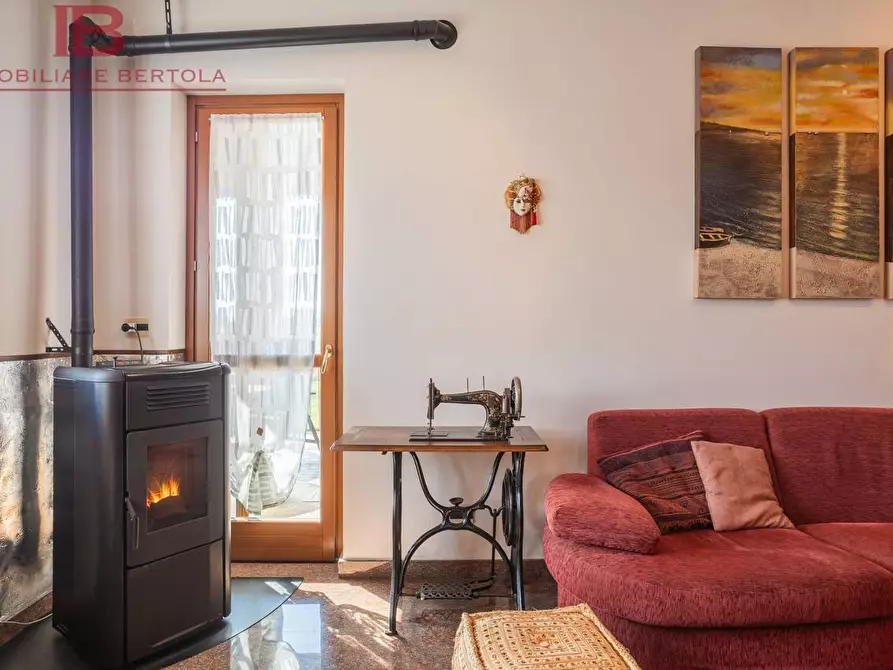 Immagine 15 di Appartamento in vendita  in VIA  COPPINO 3 a Aisone