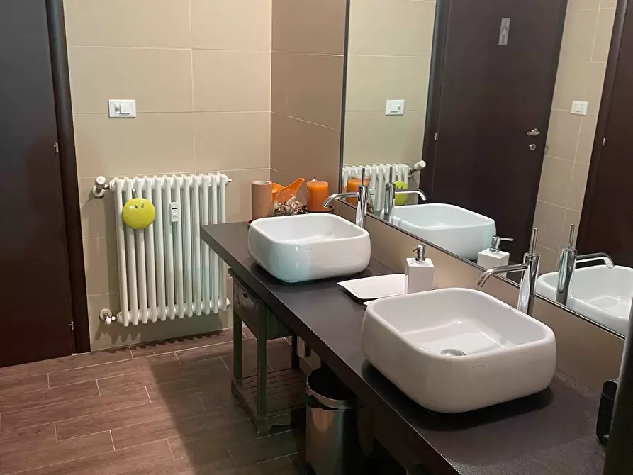 Immagine 8 di Ufficio in affitto  in Via Ventimiglia 16/1 a Torino