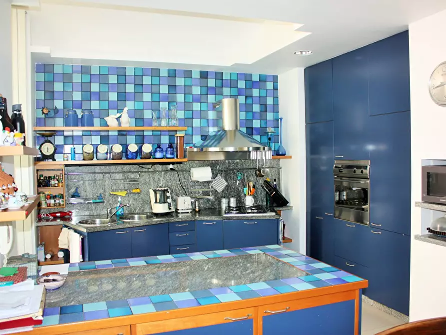 Immagine 13 di Appartamento in vendita  in Corso Matteotti 15 a Torino