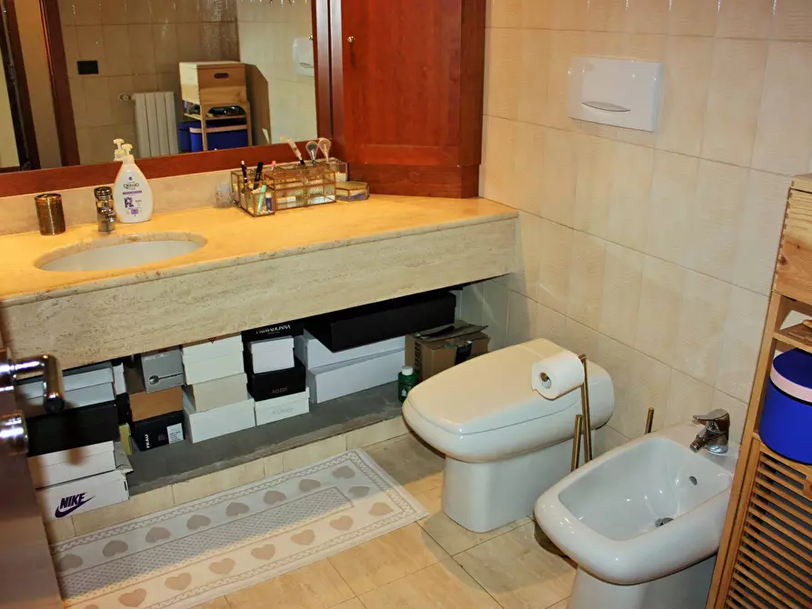 Immagine 34 di Appartamento in vendita  in Corso Matteotti 15 a Torino