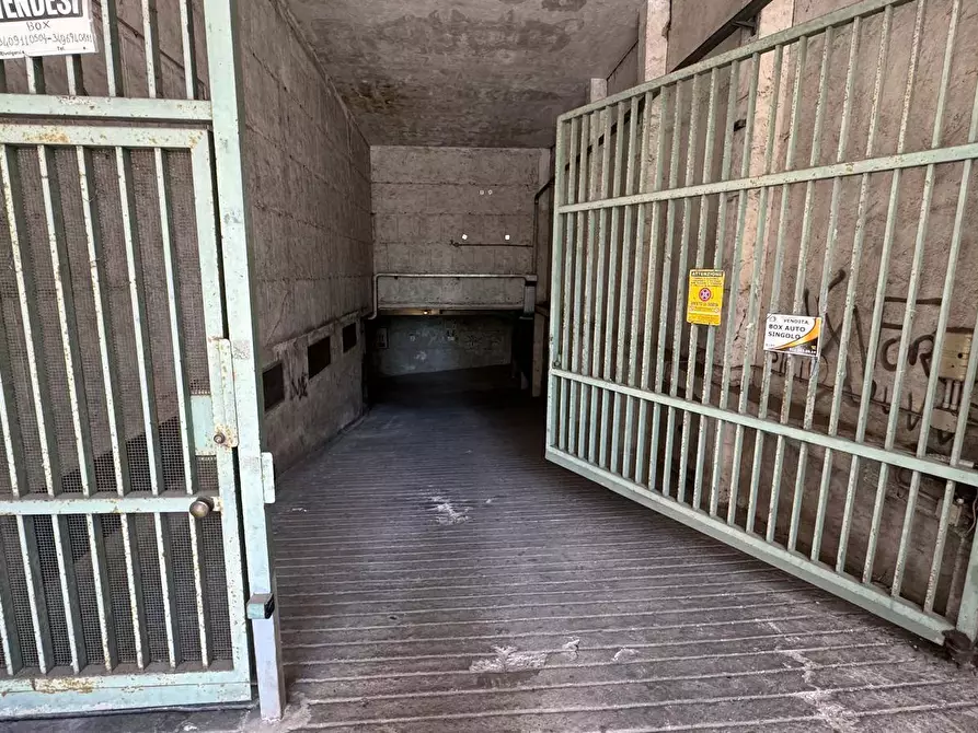 Immagine 3 di Box auto in affitto  in Via Onorato Vigliani 29 a Torino