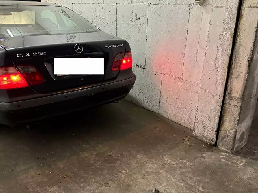 Immagine 24 di Box auto in affitto  in Via Onorato Vigliani 29 a Torino