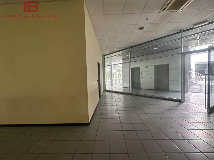 Immagine 17 di Ufficio in affitto  in VIA TORINO a Cuneo