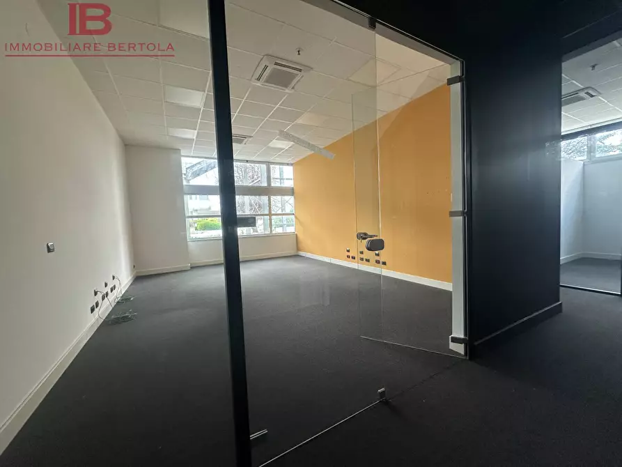 Immagine 26 di Ufficio in affitto  in VIA TORINO a Cuneo