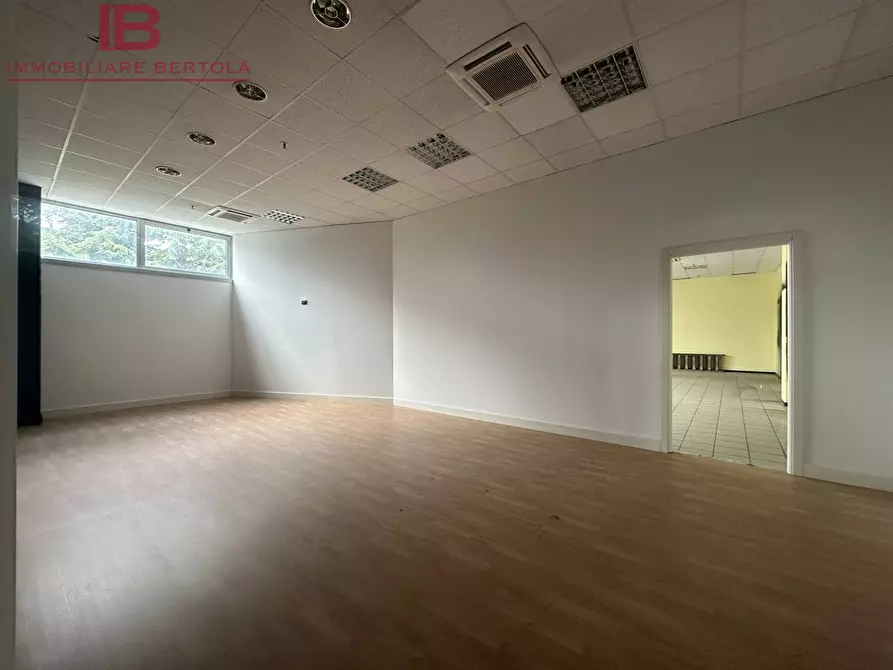Immagine 28 di Ufficio in affitto  in VIA TORINO a Cuneo